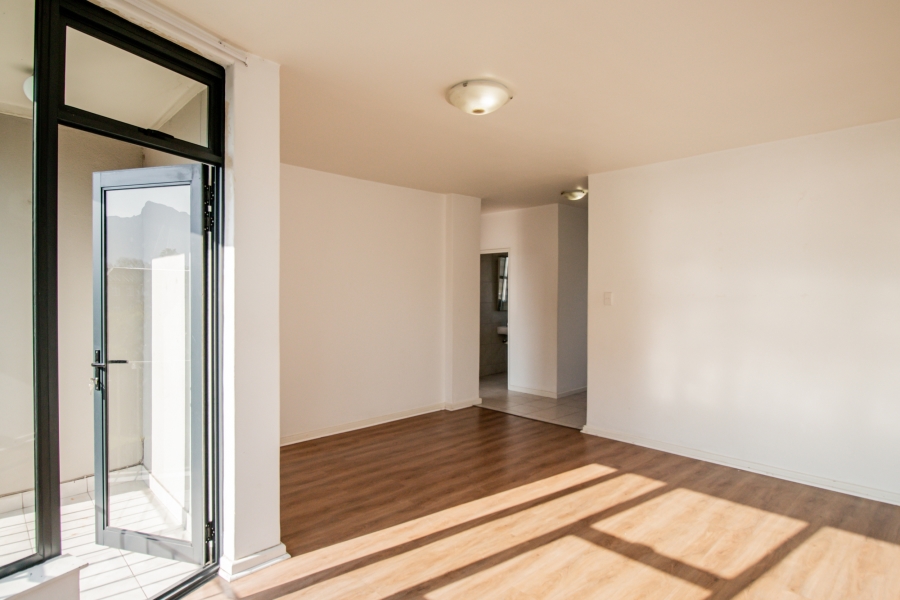 To Let 2 Bedroom Property for Rent in Wynberg Western Cape